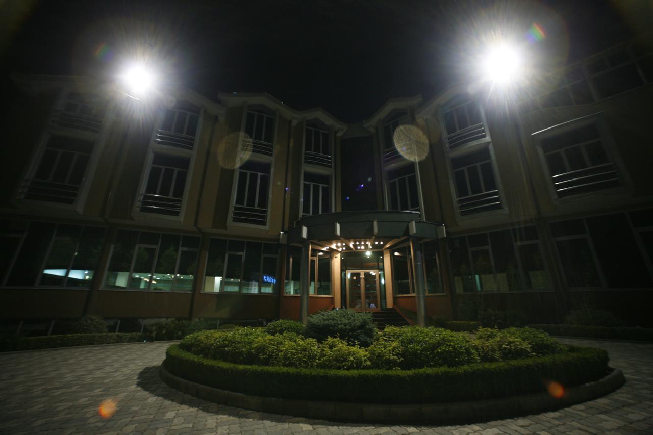 Dajti Park Resort Priska e Madhe Екстериор снимка