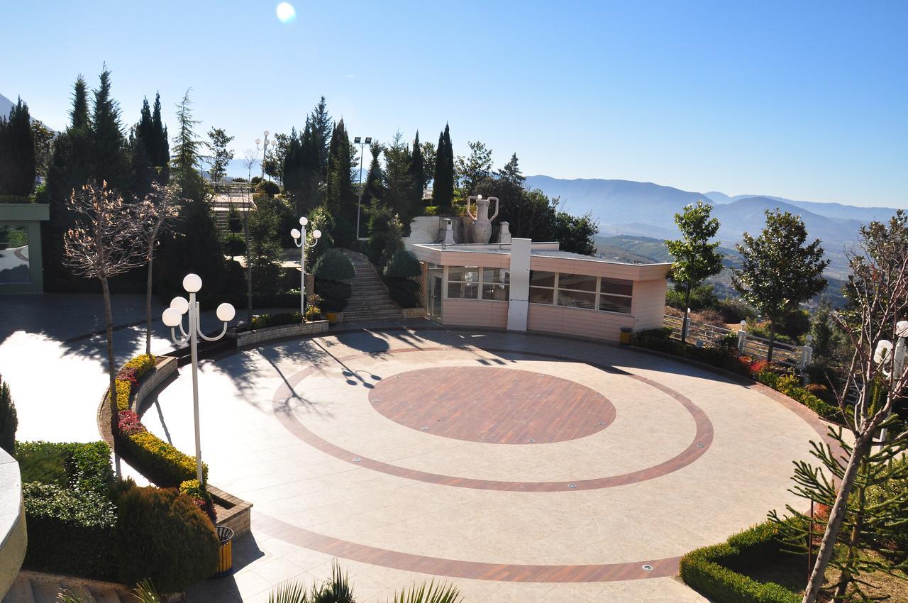 Dajti Park Resort Priska e Madhe Екстериор снимка