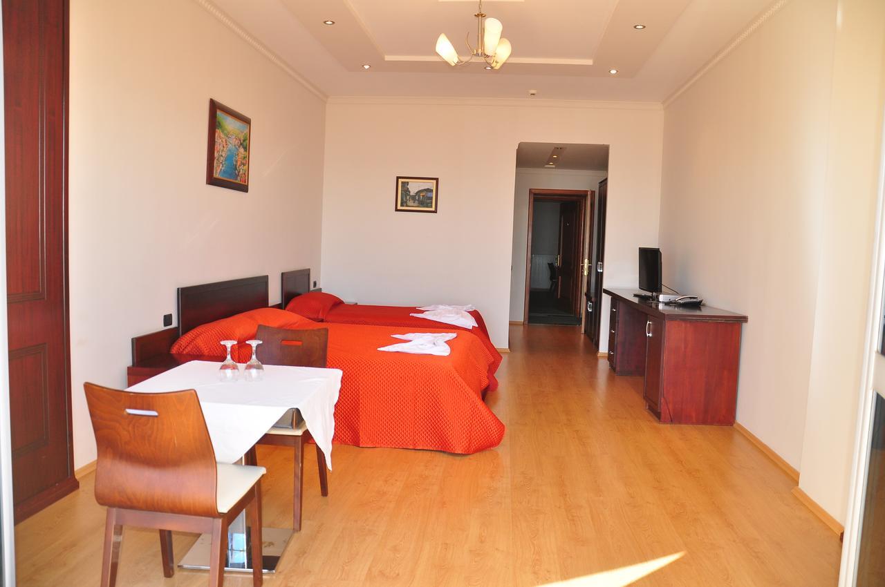 Dajti Park Resort Priska e Madhe Екстериор снимка